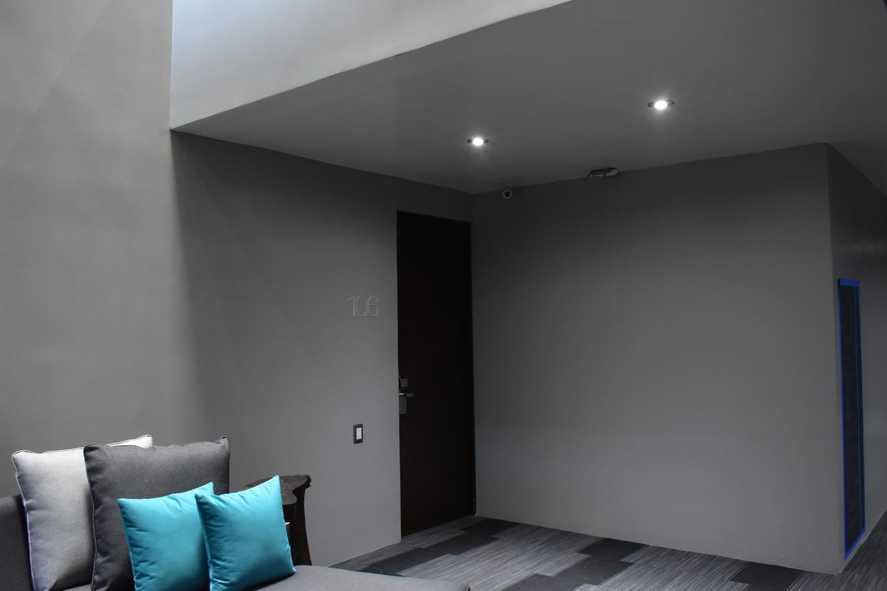 Esduma Hk Hotel Pachuca Exteriör bild