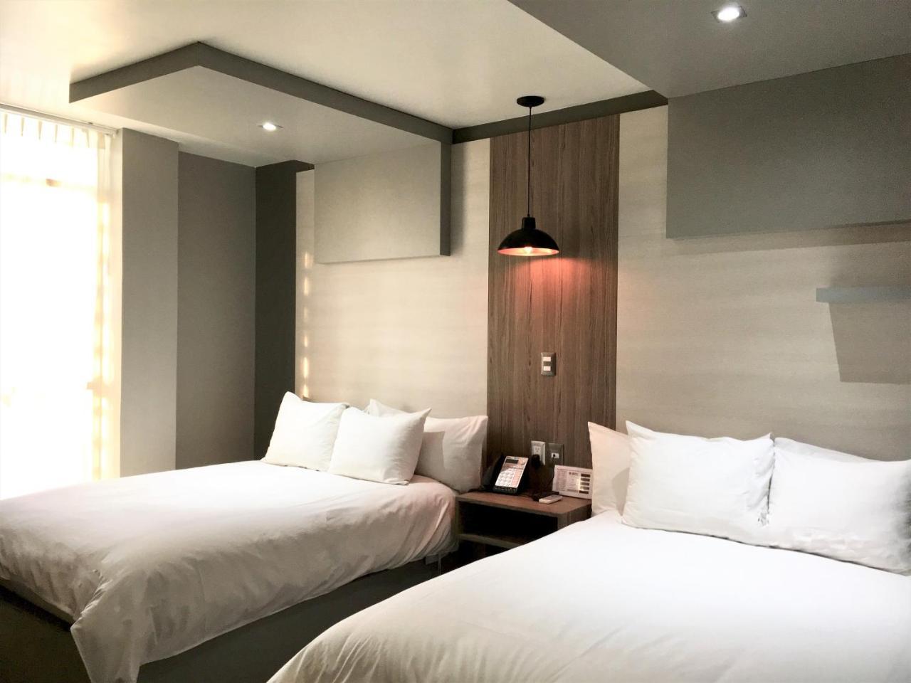 Esduma Hk Hotel Pachuca Exteriör bild